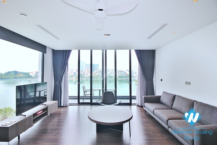 Luxury and lake view 2 bedrooms apartment for rent in Tu Hoa st, Tay Ho